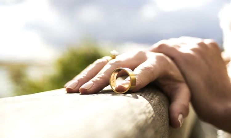 Gray divorce: mi&eacute;rt v&aacute;lnak egyre t&ouml;bben 50 felett?