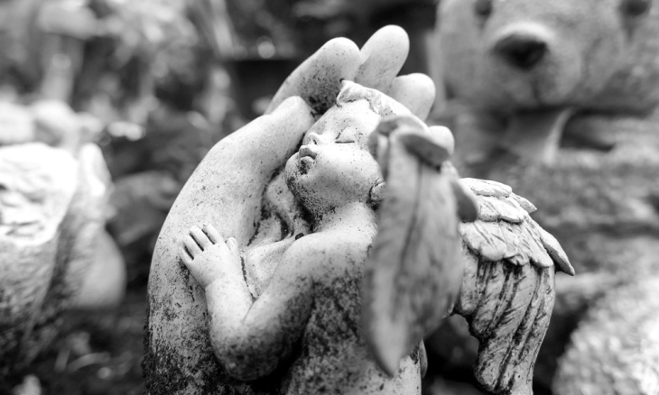 A fájdalom, amit mindig elrejtettek: vetélés régen és ma